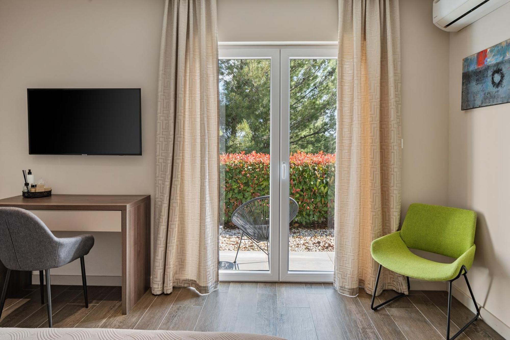 Villa Iponi Mimice Exteriér fotografie